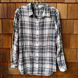 NWOT KUHL Long Sleeve Gray Plaid Rainstorm Tencel Shirt in Women's Medium
